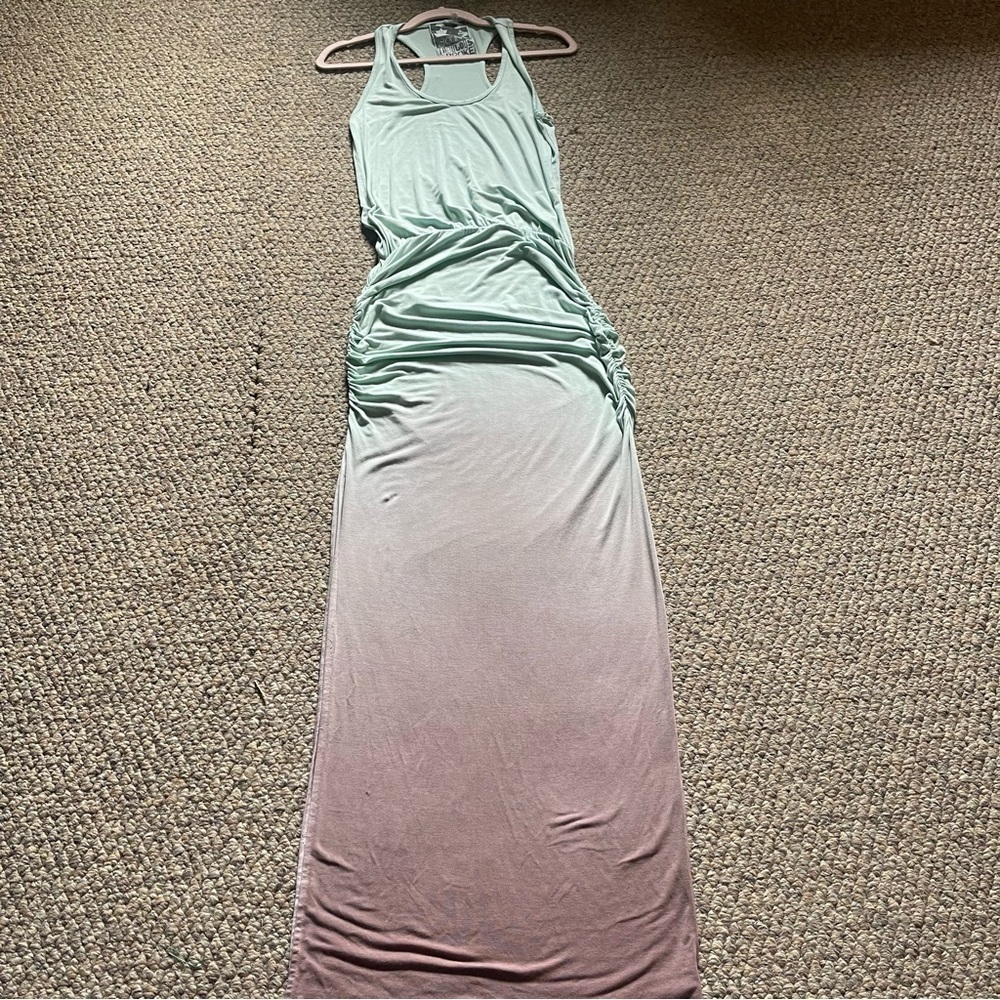 Hamptons Maxi Dress in Aqua & Grey Ombre
YOUNG, FABULOUS & BROKE XS